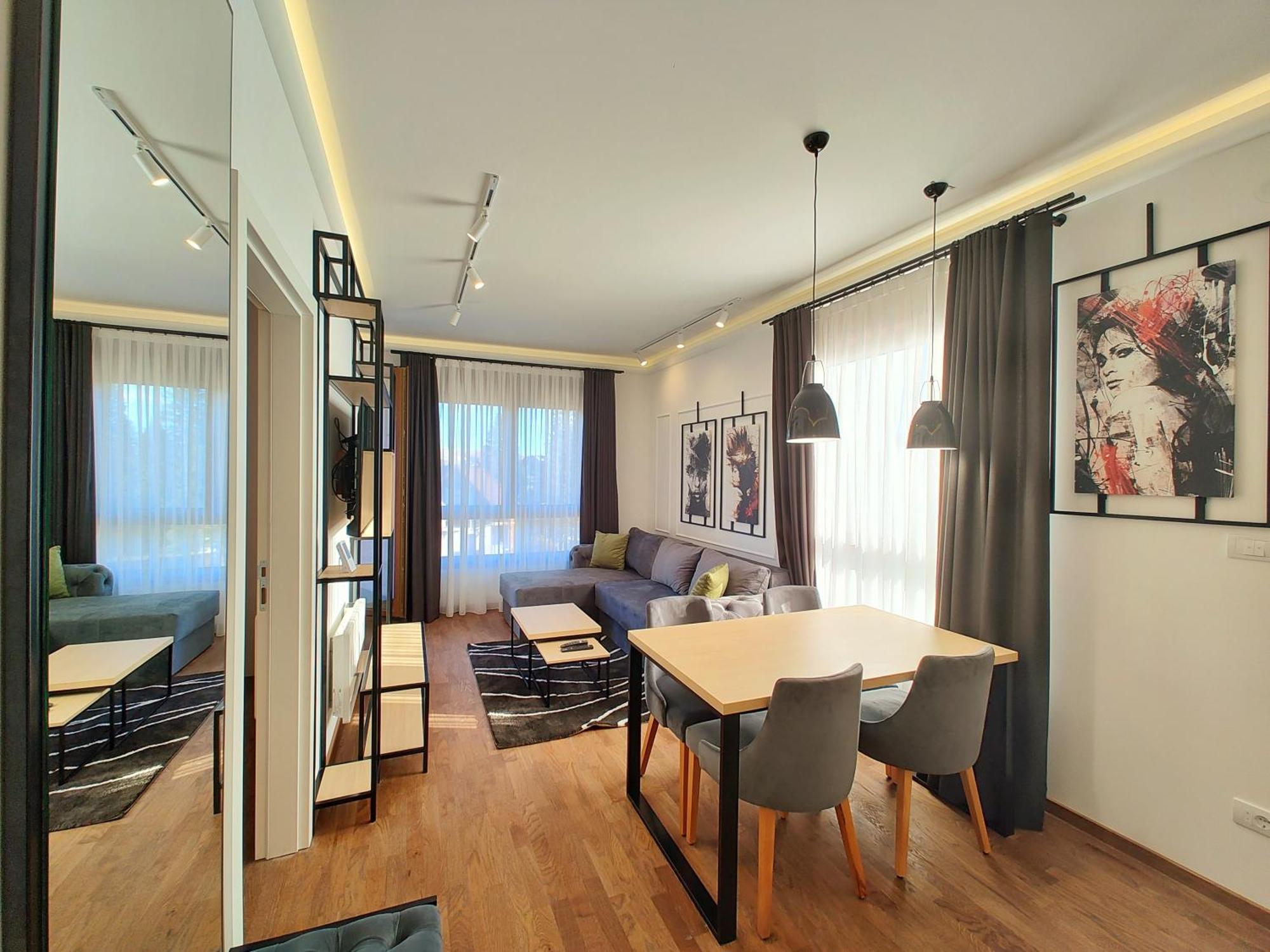 Velika Recepcija Cc Magnet Aparthotel Zlatibor Exterior photo